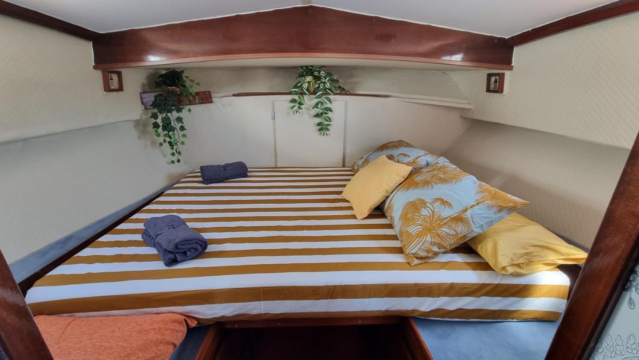 Hotel Charming Boat House In Barcelona With Big Terrace And Solarium Sant Adrià de Besòs Exterior foto