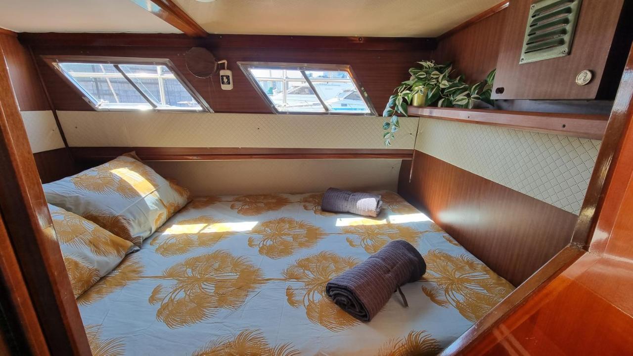 Hotel Charming Boat House In Barcelona With Big Terrace And Solarium Sant Adrià de Besòs Exterior foto